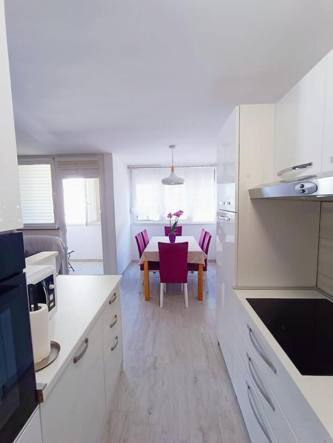 Apartment Glavaric Omis Ngoại thất bức ảnh